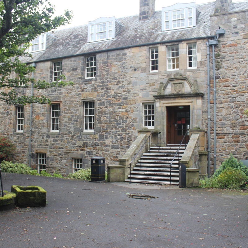 Deans Court