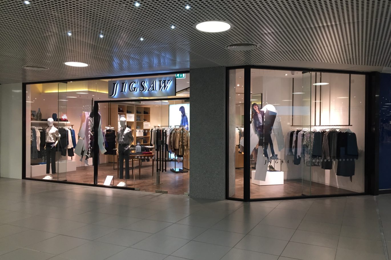 Jigsaw - Fit Out Within Shopping Centre For a Multiple Retailer